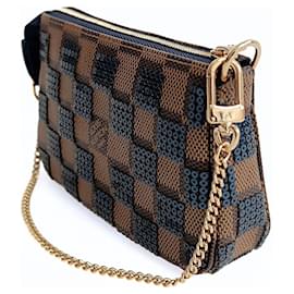 Louis Vuitton-Louis Vuitton Damier Ebene accessory clutch bag with sequins-Brown