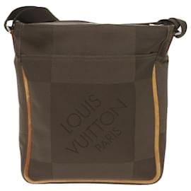 Louis Vuitton-LOUIS VUITTON Damier Geant Compignon Messenger bag Khaki M93045 LV Auth bs12058-Khaki