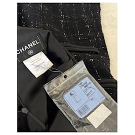 Chanel-Robe de cocktail en tweed noir-Noir