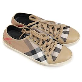 Burberry-Sneakers-Brown