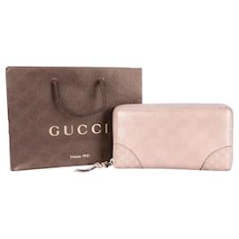 Gucci-Lange Geldbörse mit GG-Monogramm in Rosé von Gucci-Pink