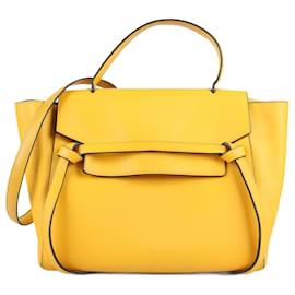 Céline-CELINE Mini bolsa de cinto de couro de bezerro liso em amarelo-Amarelo
