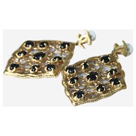 Chanel-Boucles d'oreilles en forme de diamant en or-Doré