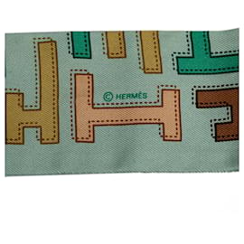 Hermès-Lenço de seda Hermes verde H Twilly-Outro,Verde