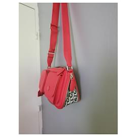 Kenzo-Handtaschen-Schwarz,Pink,Weiß