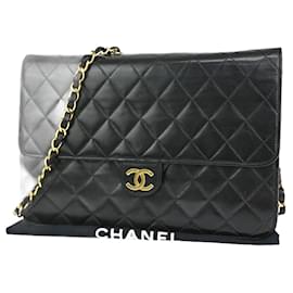 Chanel-Chanel Matelassé-Schwarz