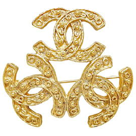Chanel-CHANEL Alfinetes e broches-Dourado