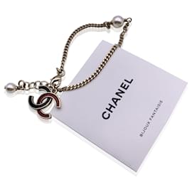 Chanel-Pulsera de Chanel-Dorado