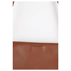 Sandro-This shoulder bag features a leather body-Brown