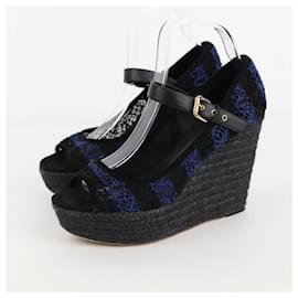 Louis Vuitton-Black sandals-Black