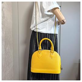 Louis Vuitton-Alma BB epi leather 2-Ways Top-handle Bag Yellow-Yellow