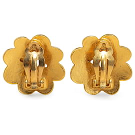 Chanel-Clipe de flor Chanel Gold CC em brincos-Dourado