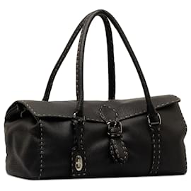 Fendi-Fendi Black Selleria Linda Shoulder Bag-Black