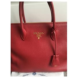 Prada-Prada-Roja