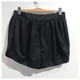 Carven-Pantalones cortos CARVEN.Internacional L Lana-Negro