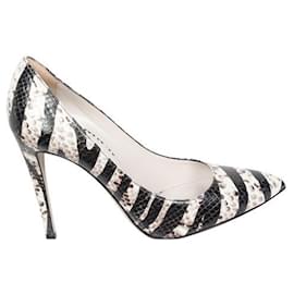 Autre Marque-Snakeskin Printed Pointed Pumps-Other