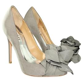 Autre Marque-Zapatos de tacón grises con acento floral-Gris