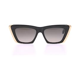 Louis Vuitton-LOUIS VUITTON  Sunglasses T.  plastic-Black