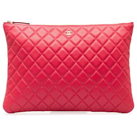 Chanel-Chanel Pink Quilted O Case Clutch-Pink