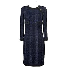 Chanel-Vestido de Tweed Lesage com botões de CC por 9 mil dólares.-Azul