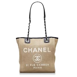 Chanel-CHANEL Bolsos Deauville-Castaño