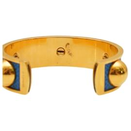 Hermès-Bracelet ouvert en cuir bleu estampé vintage Hermès en métal plaqué or-Bleu