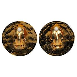 Autre Marque-CC Clip On Earrings-Other