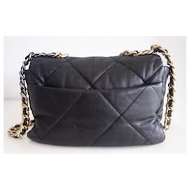 Chanel-Chanel 19 bag-Black
