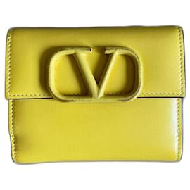 Valentino-Vlogo Wallet-Yellow