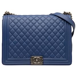 Chanel-Grand sac à bandoulière à rabat en cuir d'agneau Chanel bleu-Bleu