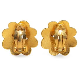 Chanel-Clipe de flor Chanel CC dourado em brincos-Dourado