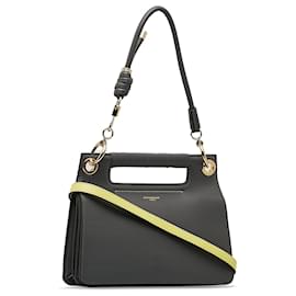 Givenchy-Bolso satchel pequeño con látigo negro de Givenchy-Negro