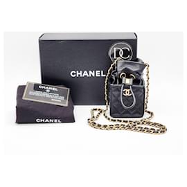 Chanel-Bolso bandolera mini de Chanel-Negro