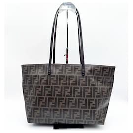 Fendi-Borsa a tracolla Fendi Monogram Mamma Zucchino-Bronzo