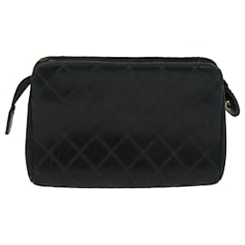 Chanel-CHANEL Bicolole Pouch Leather Black CC Auth 67139-Black