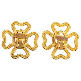 Chanel-Clipe de trevo Chanel CC dourado em brincos-Dourado