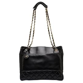 Chanel-Black Chanel Quilted Lambskin Tote Bag-Black