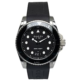 Gucci-Black Gucci Quartz Stainless Steel Rubber Dive Watch-Black