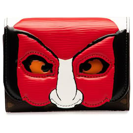 Louis Vuitton-Rotes kompaktes Victorine-Portemonnaie mit Epi-Monogramm und Kabuki-Maske von Louis Vuitton x Kansai Yamamoto-Rot