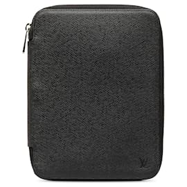 Louis Vuitton-Black Louis Vuitton Taiga Document Case Clutch Bag-Black