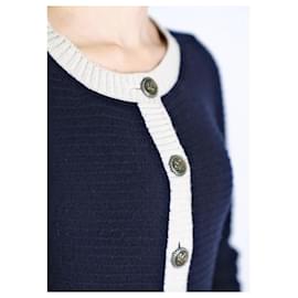 Chanel-Botões CC Casaco Cardigã de Caxemira Paris / Londres-Azul marinho