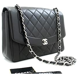 Chanel-CHANEL Diana Flap grande bolsa de ombro com corrente prateada preta acolchoada-Preto