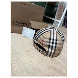 Burberry-Non saprei dire.-Beige