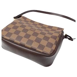 Louis Vuitton-Trucco Trousse Louis Vuitton-Marrone