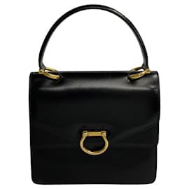 Céline-Celine-Preto