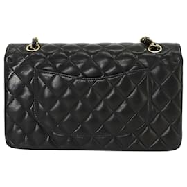 Chanel-Chanel foderato Flap-Nero