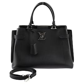 Louis Vuitton-Dia de Louis Vuitton Lockme-Preto