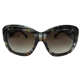 Chanel-Óculos de sol CHANEL 5324 ESTOJO DE COURO ACOLCHOADO DE SUGLASSES DE RESINA MARROM-Marrom