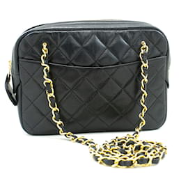 Chanel-Bolsa de ombro pequena com corrente CHANEL com zíper de couro de pele de cordeiro preto-Preto