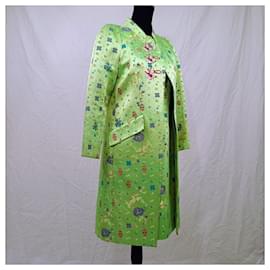 Christian Lacroix-Christian Lacroix Vintage-Anzug mit Etuikleid und eleganter grüner Jacke für die Zeremonie-Mehrfarben,Grün